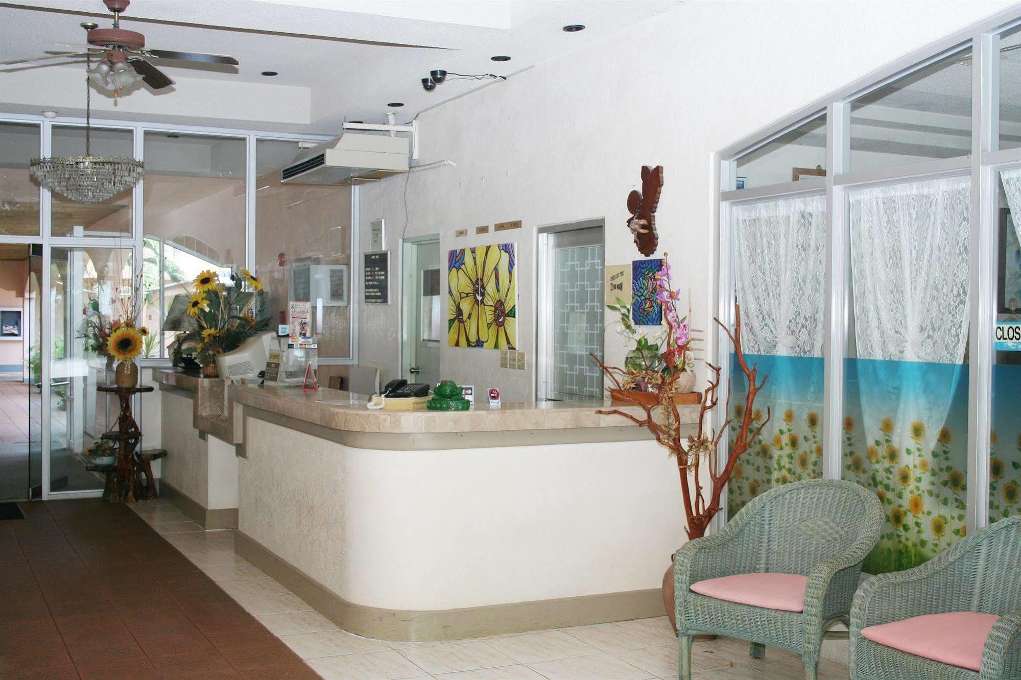 Sun Palace Hotel Susupe Luaran gambar