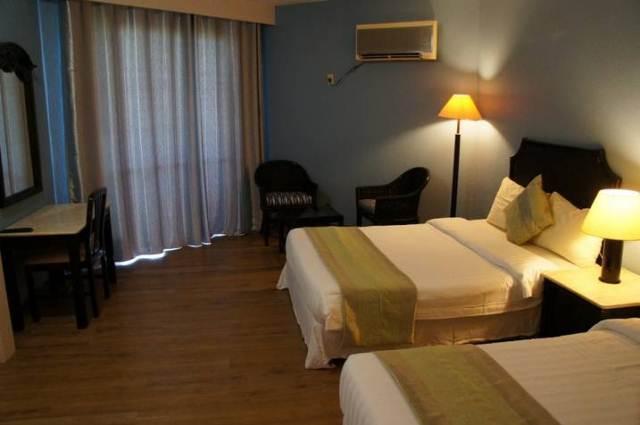 Sun Palace Hotel Susupe Bilik gambar